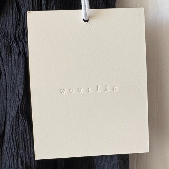 NWT All Row Black Tiered Dress Size Medium - Picture 3 of 3